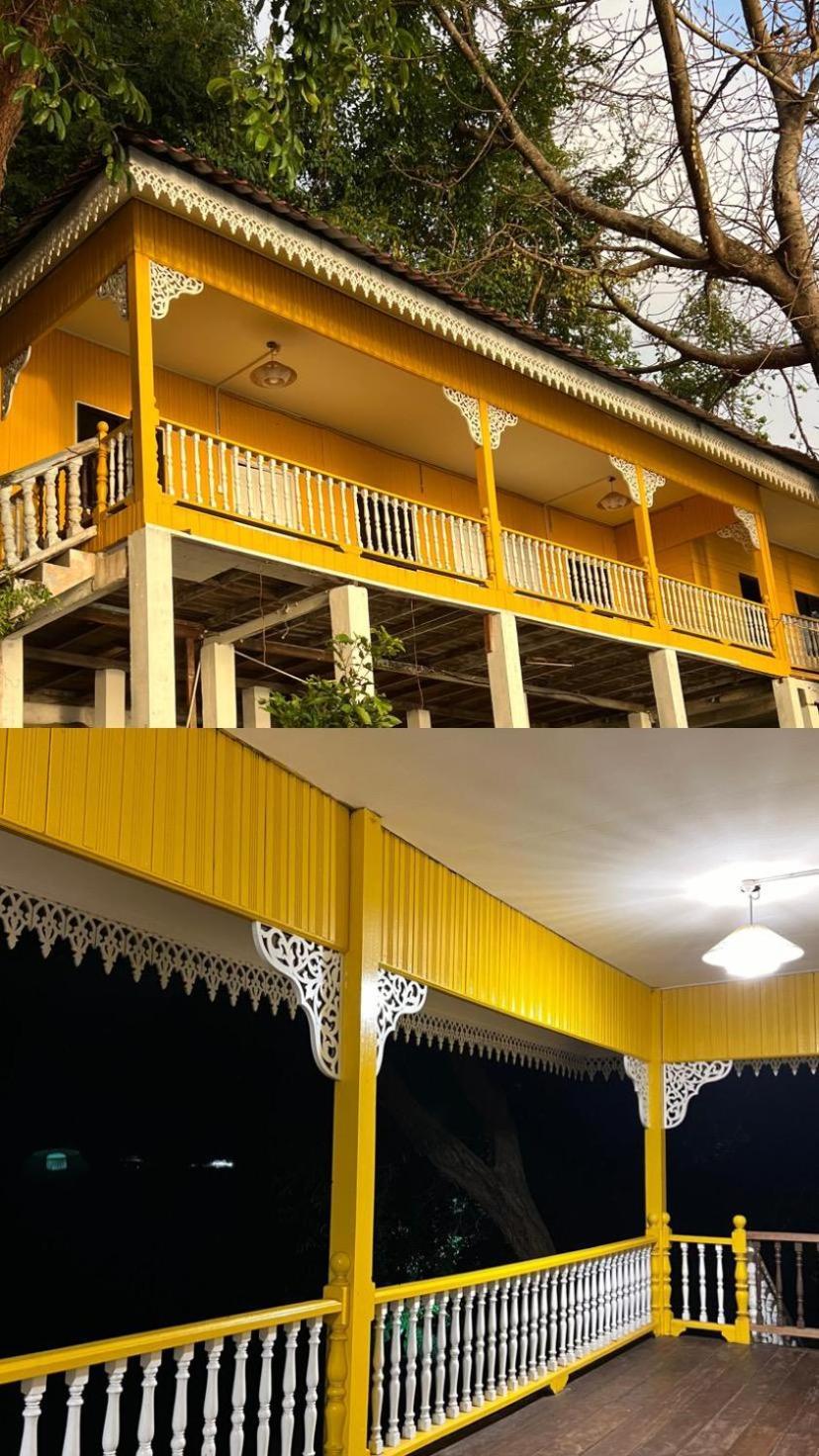 Kayangan Crystal Chalet Kampung Kuala Besut Bagian luar foto